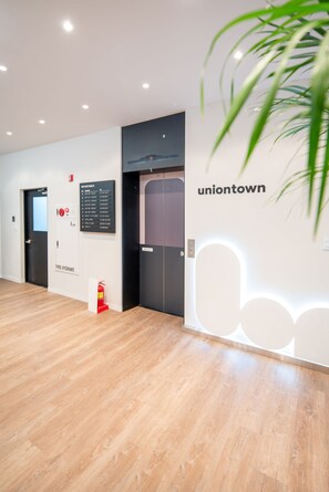 Interior entrance - Upflo House - Hostel (Seoul)