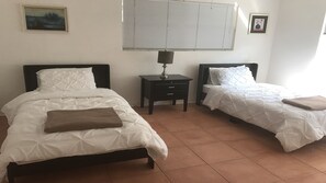 2 室のベッドルーム、アイロン / アイロン台、旅行用ベビーベッド、WiFi