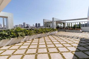 Exterior detail - RedDoorz Premium @ Vista Heights Legarda (Manila)