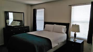 2 slaapkamers, een strijkplank/strijkijzer, gratis wifi, beddengoed