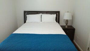 2 habitaciones, tabla de planchar con plancha y wifi gratis