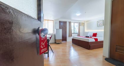 RedDoorz @ Ledesco Avenue Lapaz Iloilo