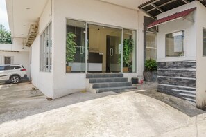 Front of property - RedDoorz @ Jalan Jenderal Sudirman Palembang 2 (Palembang)