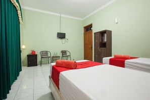 Desk, free WiFi, bed sheets