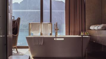 Grand Suite | Down duvets, in-room safe, laptop workspace, soundproofing