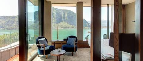 Suite | Copriletto in piuma, una cassaforte in camera, postazione laptop