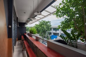 ระเบียง