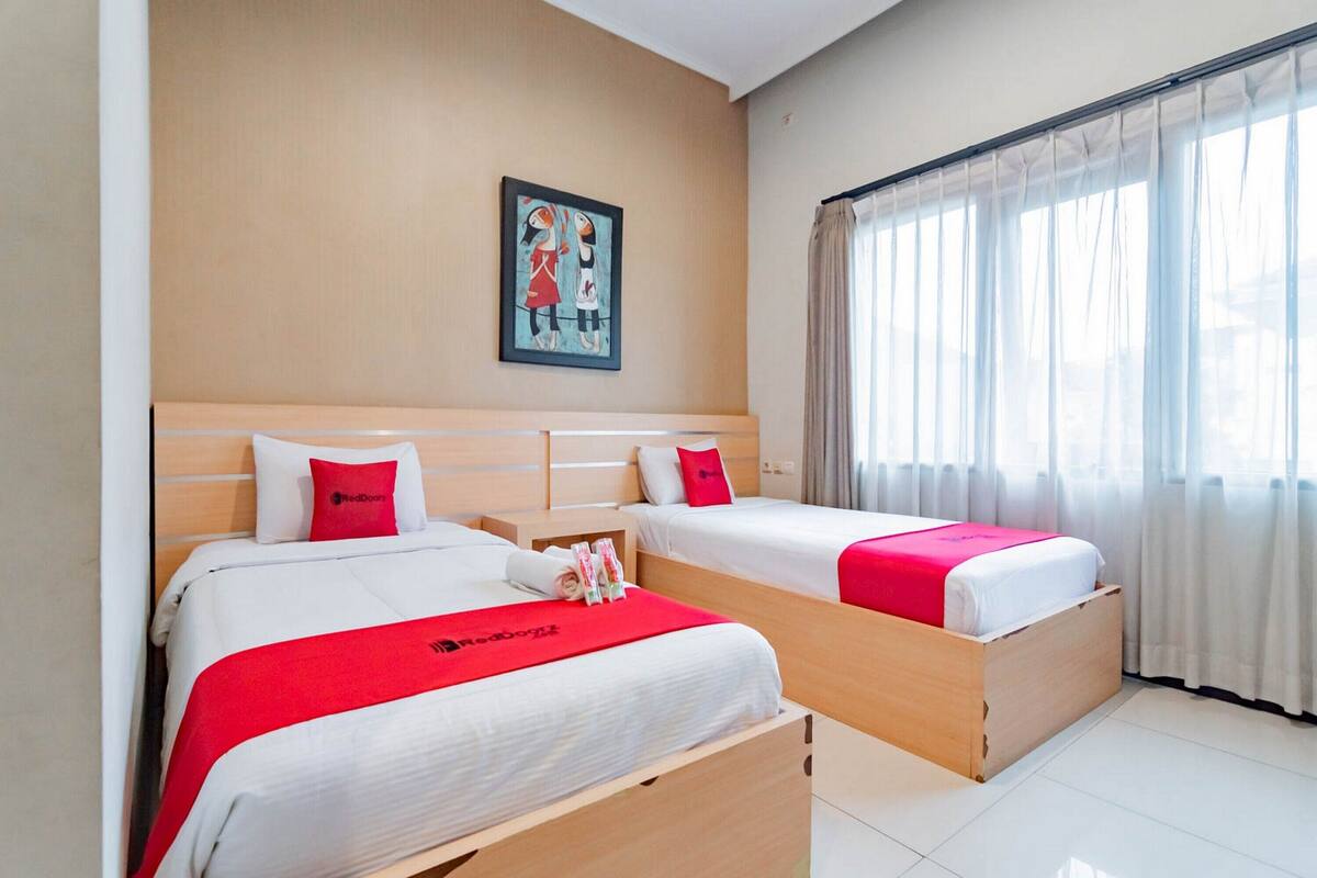 Twin Room | 1 bedroom, desk, free WiFi, bed sheets