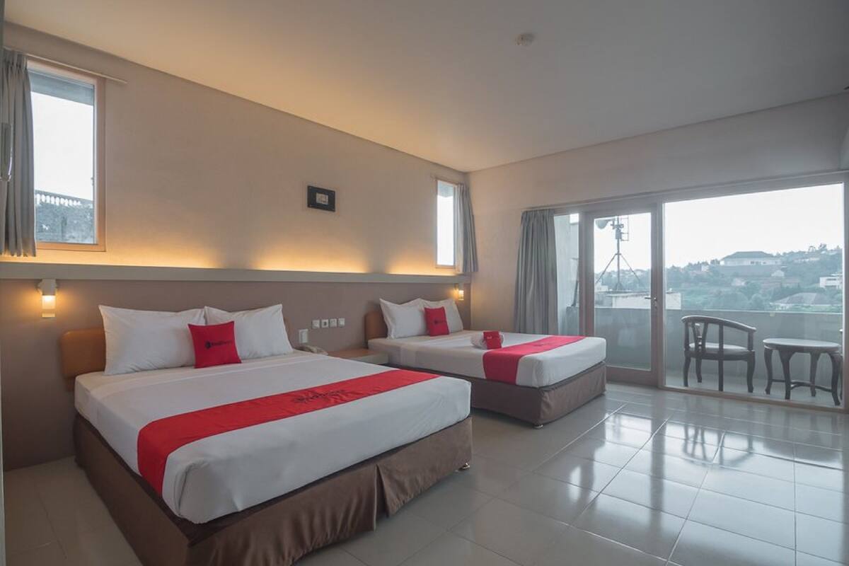 Chambre Familiale | 1 chambre, bureau, Wi-Fi gratuit, draps fournis