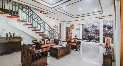 RedDoorz Syariah near Gelora Delta Sidoarjo