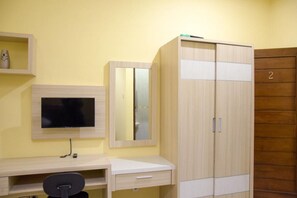 Habitación doble | Escritorio, wifi gratis, ropa de cama