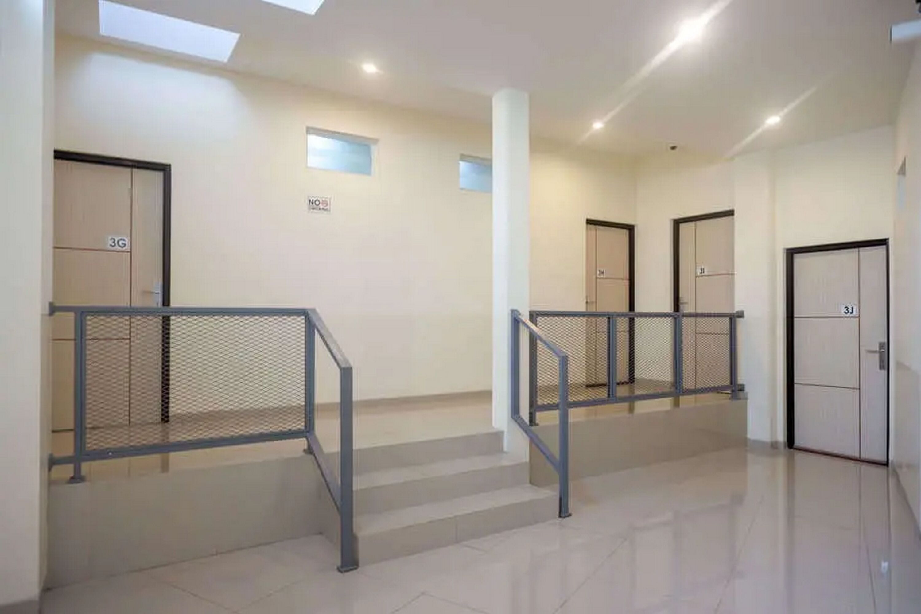 Photo - Sans Hotel Mataram Malioboro