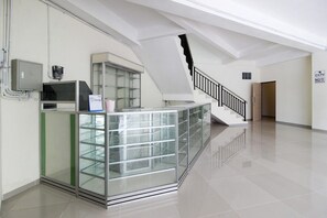 Interior detail - RedDoorz near Malioboro Mall 2 (Yogyakarta)