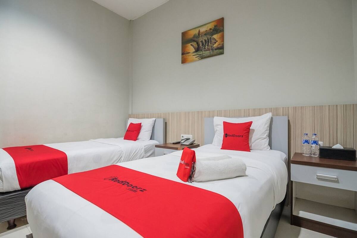 ห้องทวิน | โต๊ะทำงาน, Wi-Fi ฟรี, ผ้าปูที่นอน