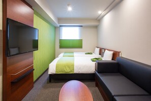 Desk, laptop workspace, soundproofing, free WiFi - Kitanoniwa The Kuretakeso (Hamamatsu)