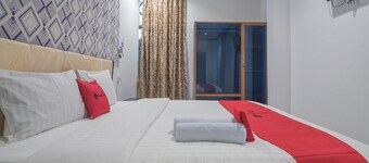 RedDoorz near RSUD Embung Fatimah Batam