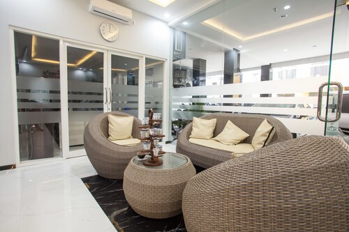 RedDoorz Plus near Politeknik Negeri Malang
