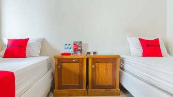 Bureau, Wi-Fi gratuit, draps fournis