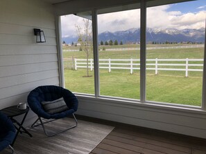 Interior - Our Friends House- Quiet, Comfortable Retreat on 5 acres (Kalispell)