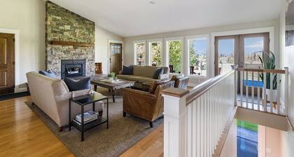 Our Friends House- Quiet, Comfortable Retreat on 5 acres