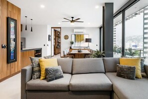 TV, books, stereo