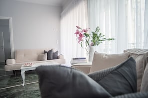 Appartement, 1 slaapkamer, terras (Selene) | 1 slaapkamer, lakens van Egyptisch katoen, luxe beddengoed