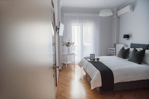 公寓 (In love Athens) | 1 間臥室、埃及棉床單、高級寢具、記憶床墊