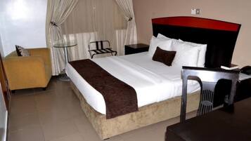 Basic-Zimmer | Minibar, Schreibtisch, schallisolierte Zimmer, kostenlose Babybetten