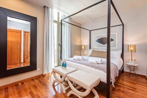 3 slaapkamers, een bureau, een strijkplank/strijkijzer, gratis wifi