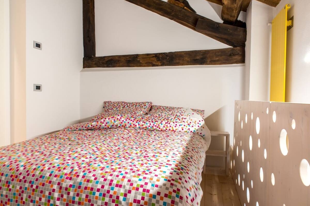 Quarto casal | Wi-Fi de cortesia, roupa de cama