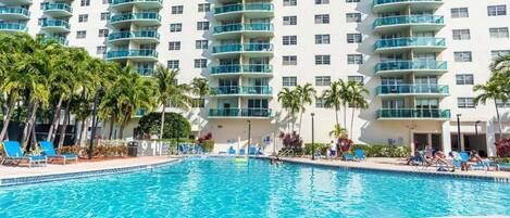 Outdoor pool, a heated pool