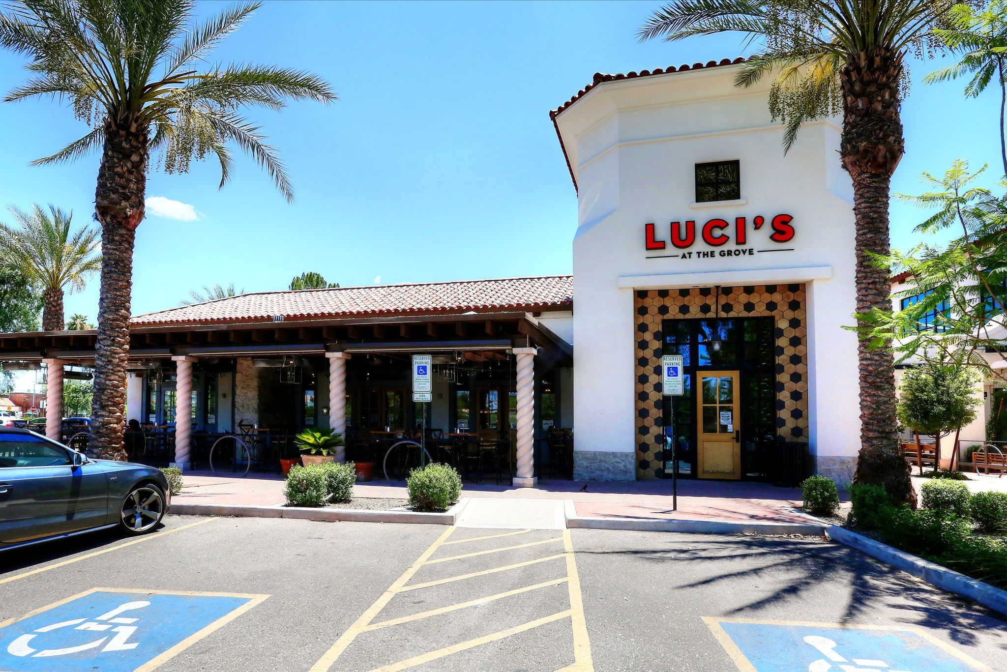 Luci's