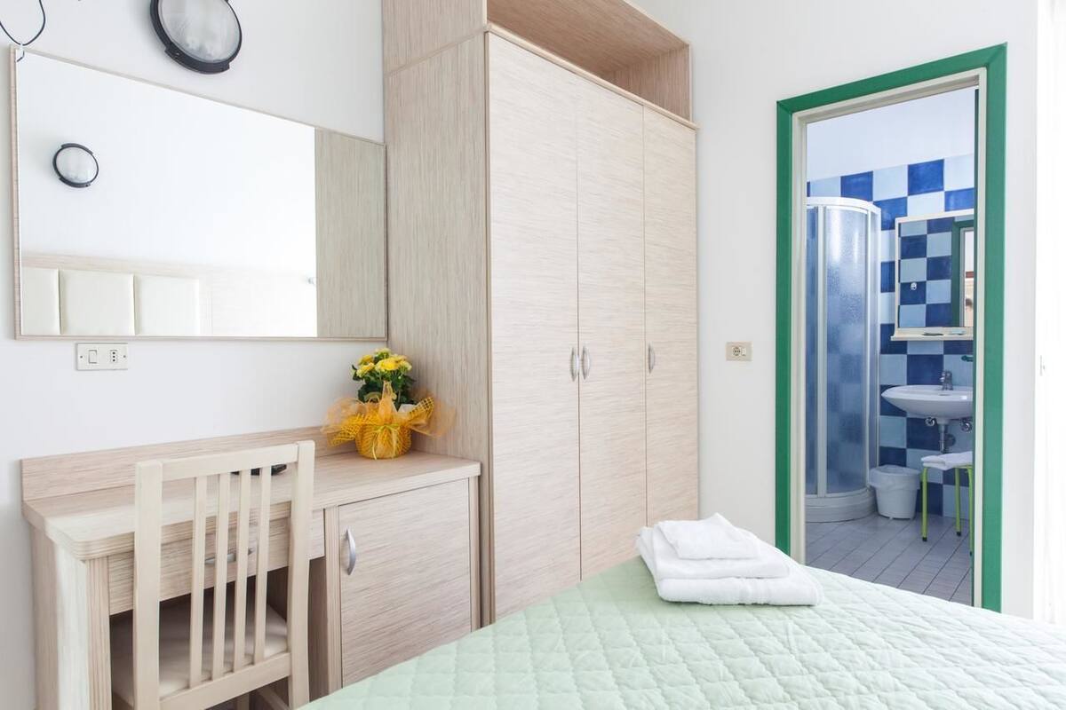 Double or Twin Room | 1 bedroom, in-room safe, bed sheets