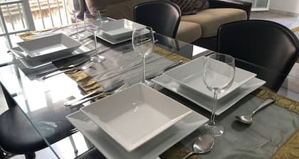 Hiljainen ja kirkas mukavuus mukavuuskeskus WIFI-TV