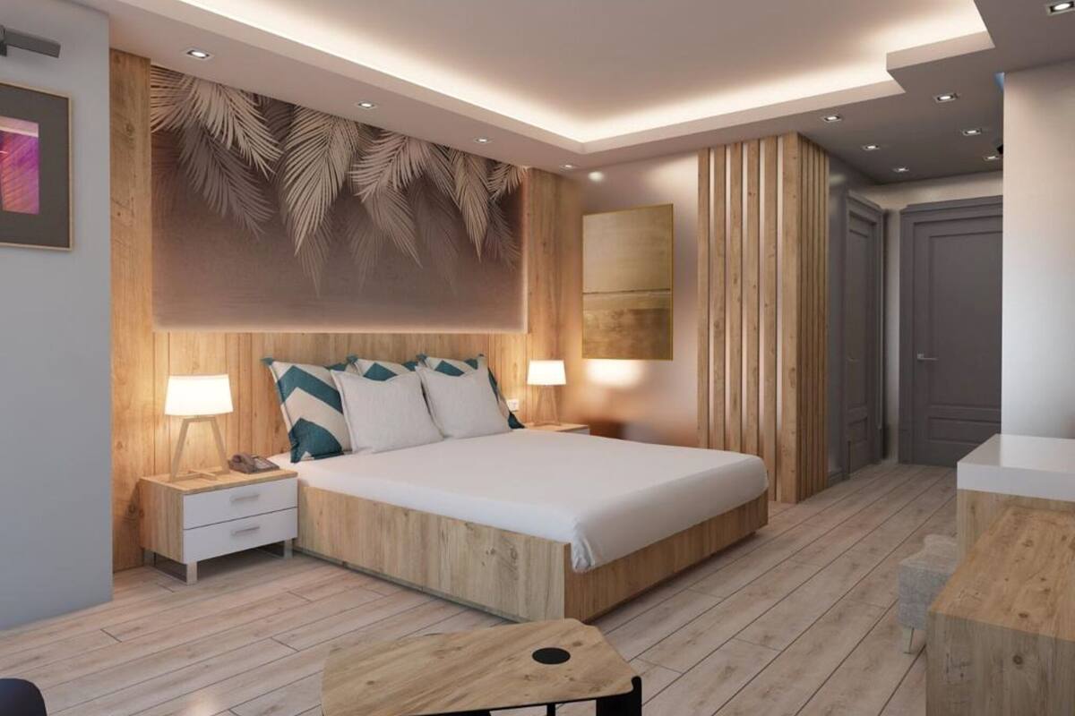 1 habitación, caja de seguridad en la habitación y escritorio 