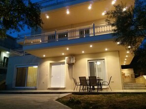 Apartment, 2 Bedrooms, Sea View (1) | 2 bedrooms, premium bedding, individually decorated