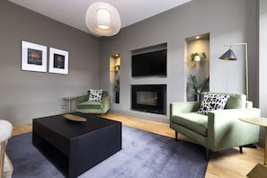 Flat-screen TV, streaming services