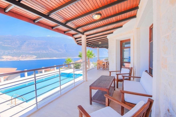 Villa, 3 Bedrooms | Balcony