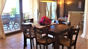 Villa | In-room dining - Villa Evane (Bodrum)