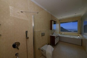 Villa | Badeværelse