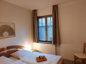 2 Schlafzimmer, WLAN