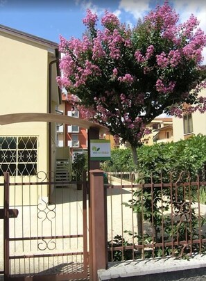 Entrada de la propiedad