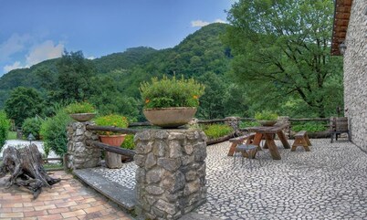 Agriturismo La Ferrera