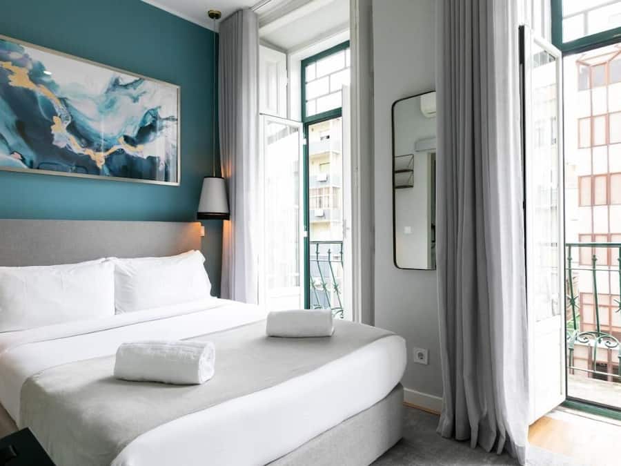 Economy Room | In-room safe, blackout drapes, iron/ironing board (on request)