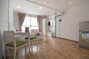 Chambre Deluxe | Bureau, Wi-Fi gratuit, draps fournis