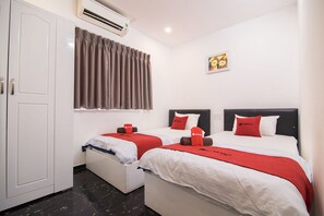 Desk, free WiFi, bed sheets