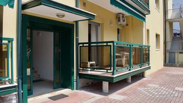 숙박 시설 입구