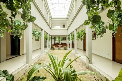 OYO 882 Puri Gevana Guest House