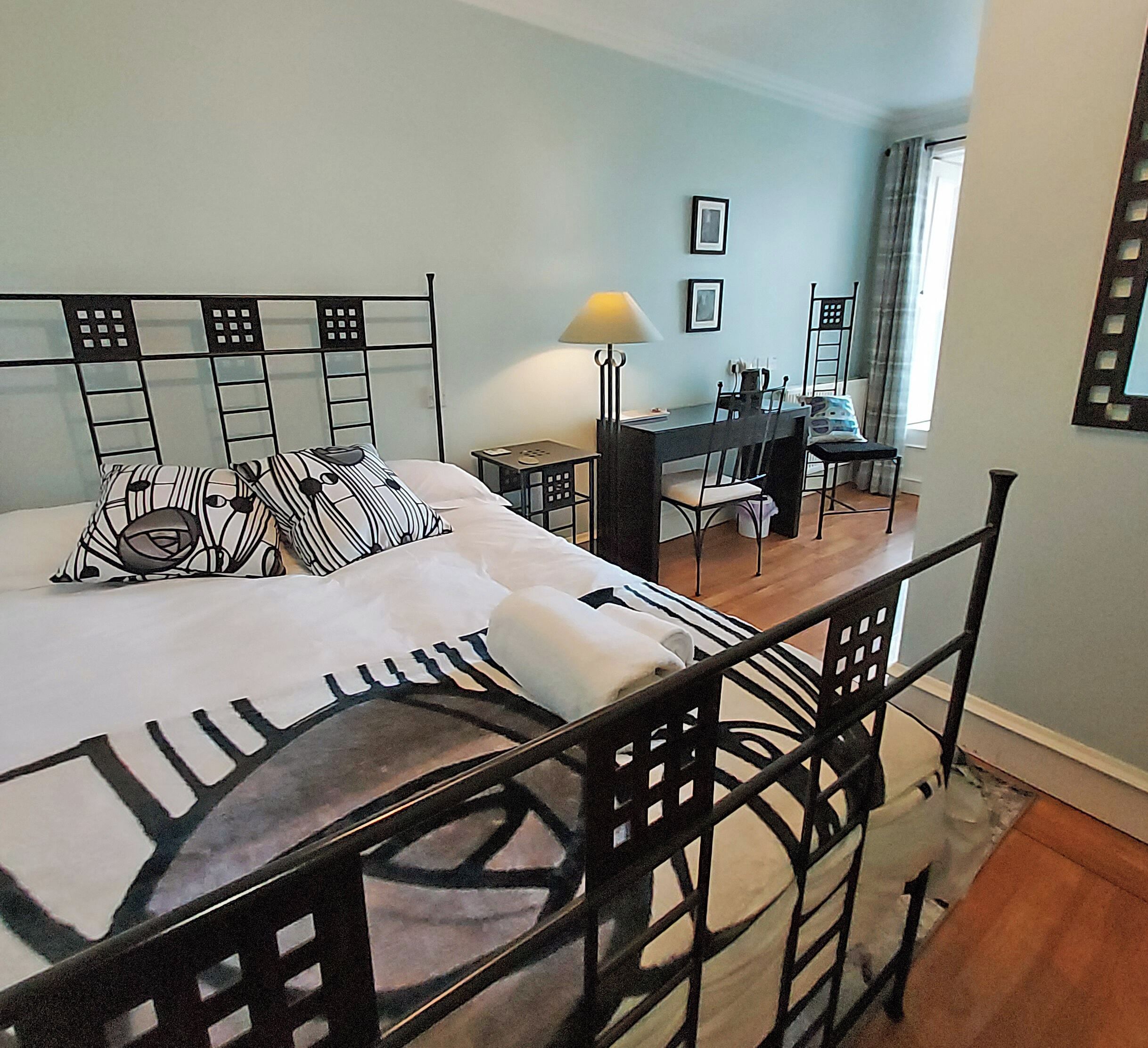 Standard Double Room Single Use (Room 2) | Free WiFi, bed sheets