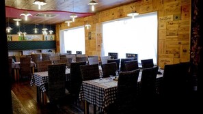 Restaurant - Fonda Ca la Paula (Castellfollit de la Roca)